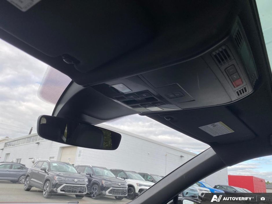 2024 Volkswagen TIGUAN SE R-LINE BLACK 7 PASSENGER COMFORTLINE R LINE-20