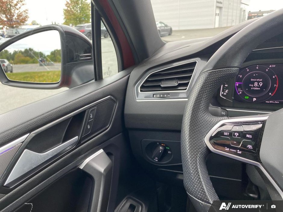 2024 Volkswagen TIGUAN SE R-LINE BLACK 7 PASSENGER COMFORTLINE R LINE-16