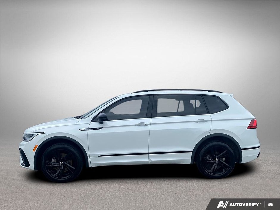 2024 Volkswagen TIGUAN SE R-LINE BLACK Comfortline R-Line Black Edition-2