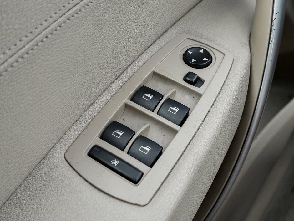 2010 BMW X3 XDrive30i-11