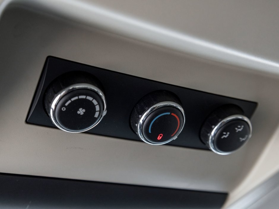 2014 Dodge Grand Caravan SE / SXT-18