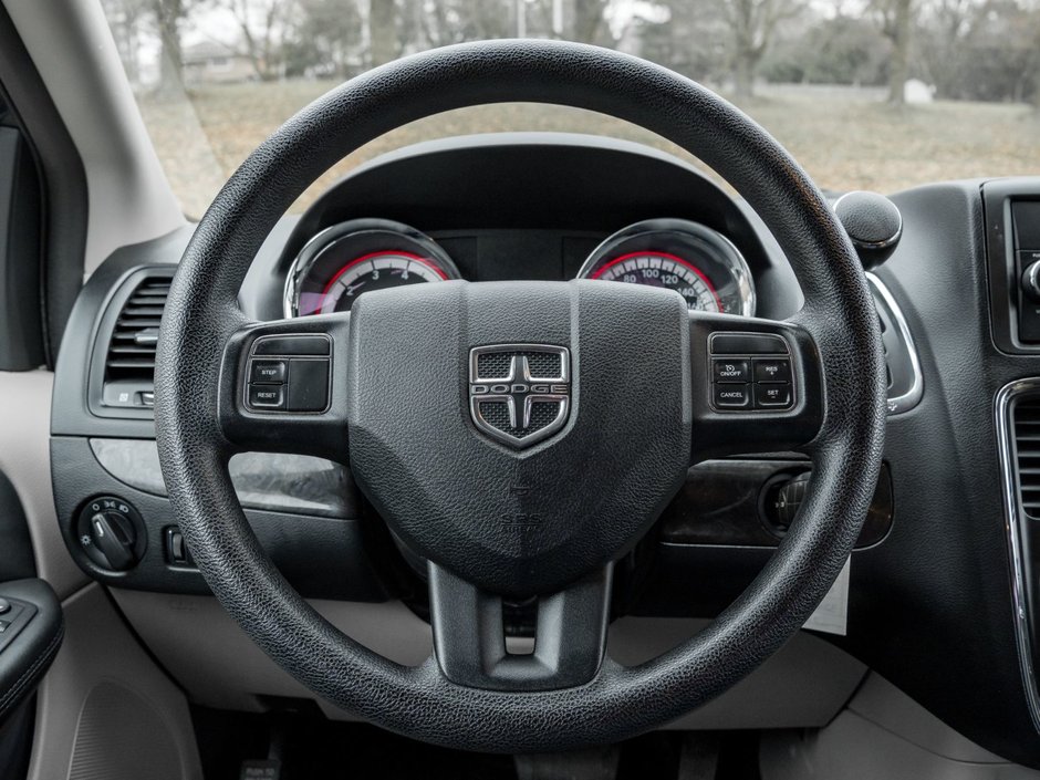 2014 Dodge Grand Caravan SE / SXT-9