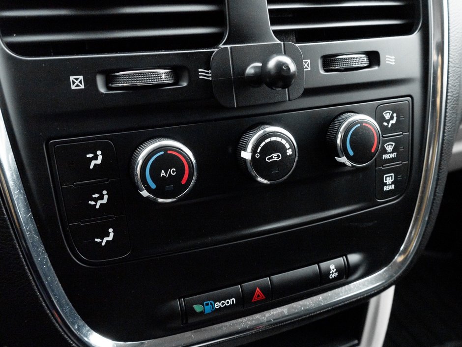 2019 Dodge Grand Caravan CVP / SXT-16