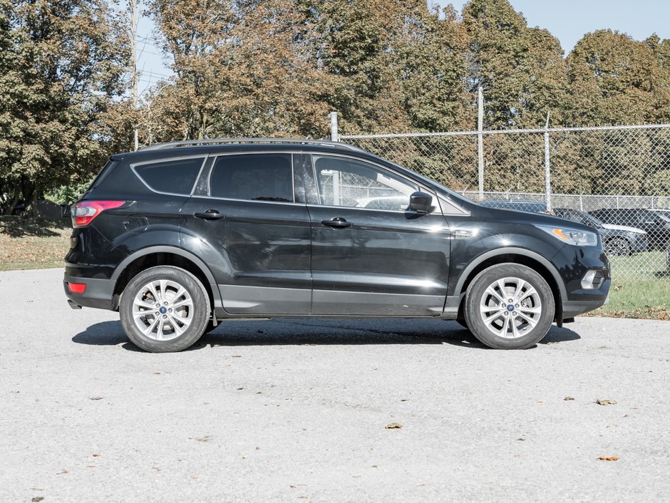 2017 Ford Escape SE - 4WD-5