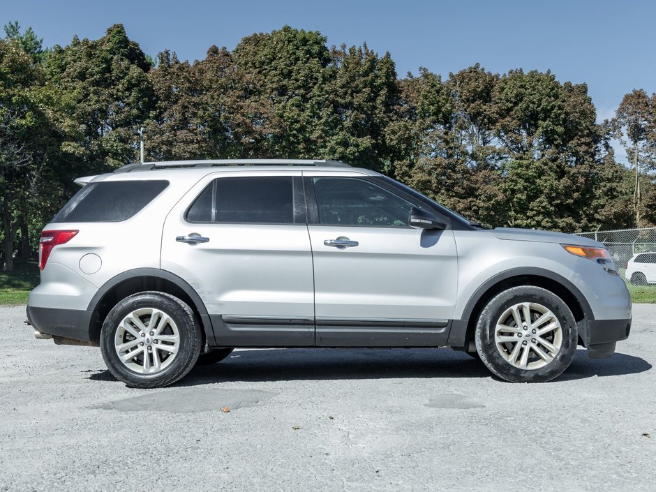 2014 Ford Explorer XLT - 4WD-4