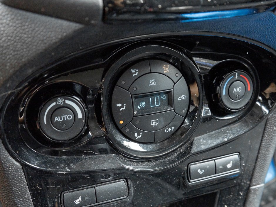 2015 Ford Fiesta (5) SE-14
