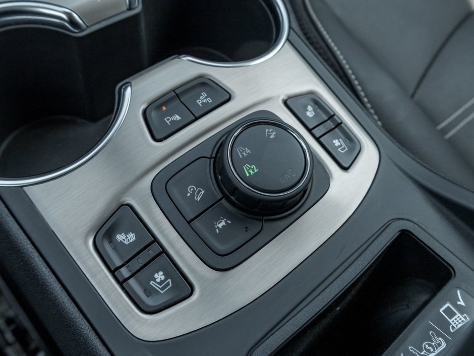2024 GMC Terrain AWD Denali-17
