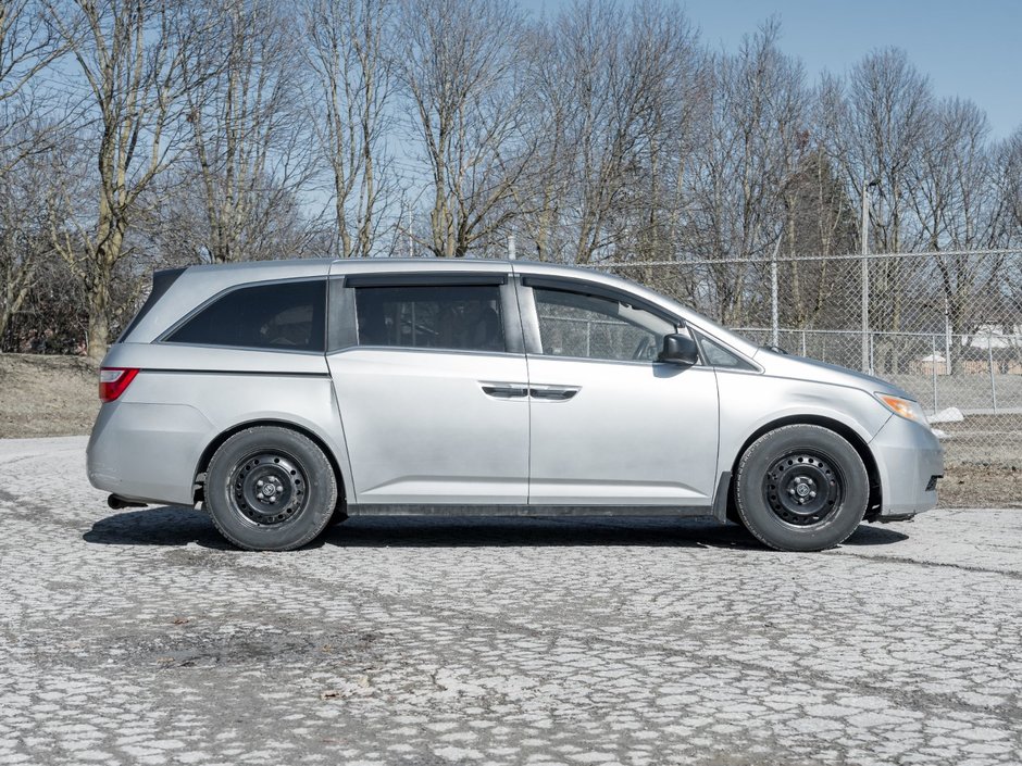2011 Honda Odyssey LX-4