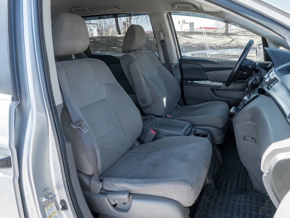 2011 Honda Odyssey LX-16