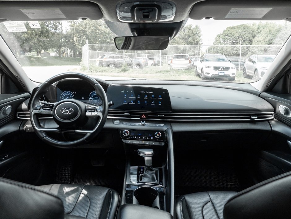 2023 Hyundai Elantra Luxury-21