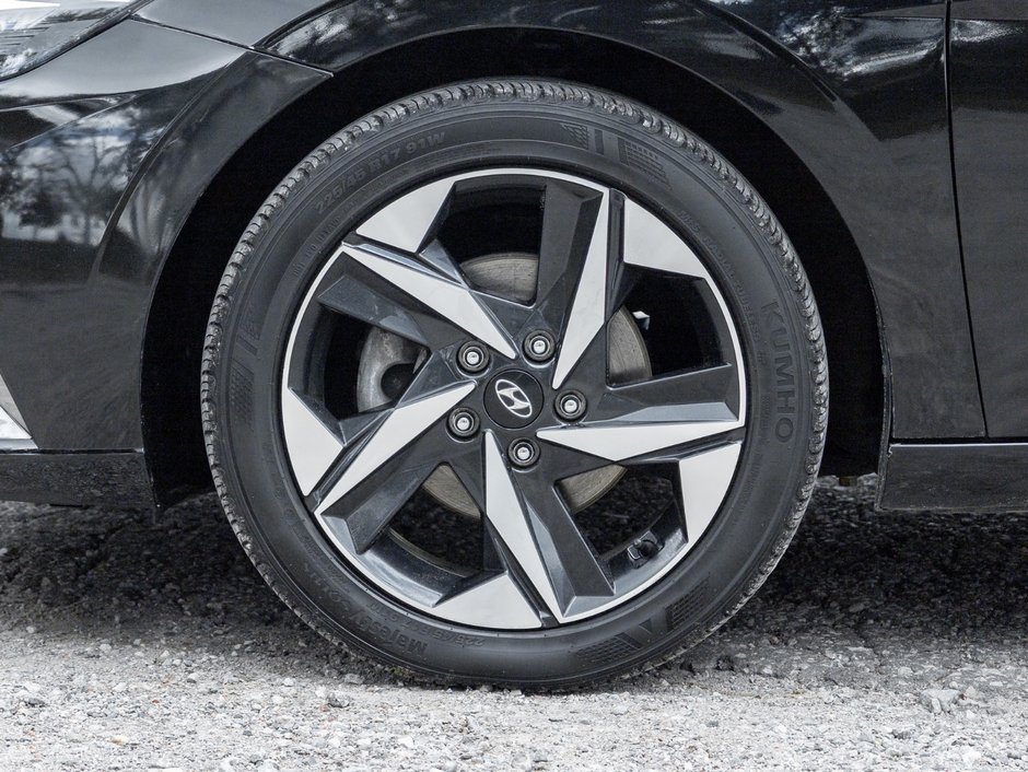 2023 Hyundai Elantra Luxury-3