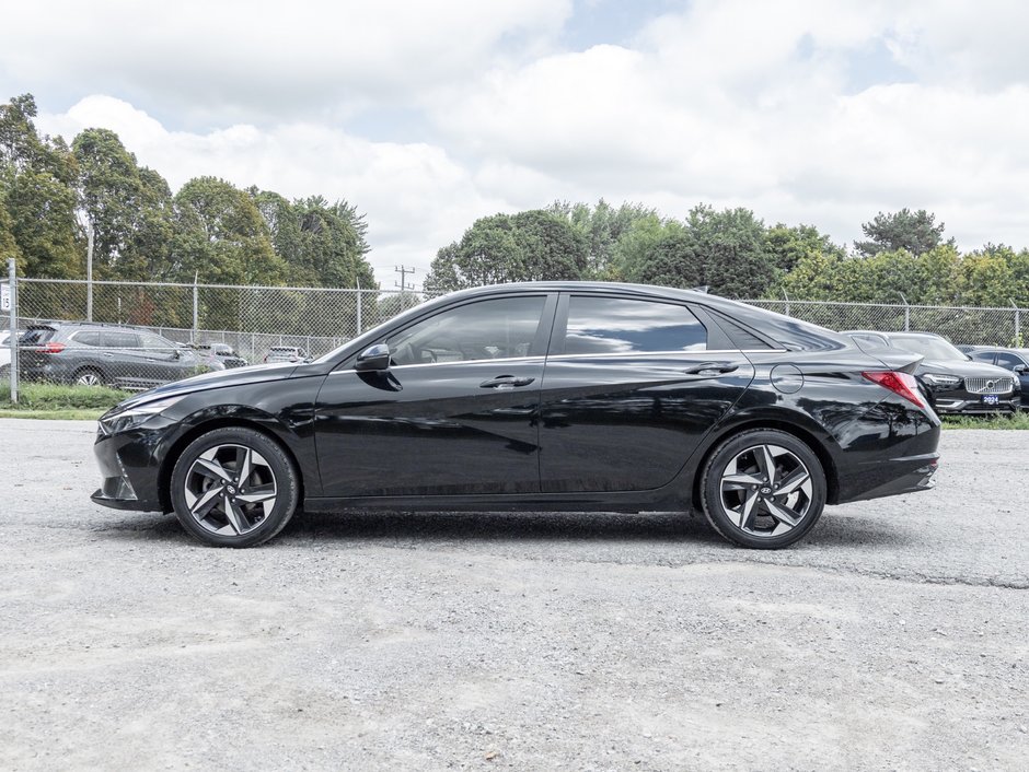 2023 Hyundai Elantra Luxury-2