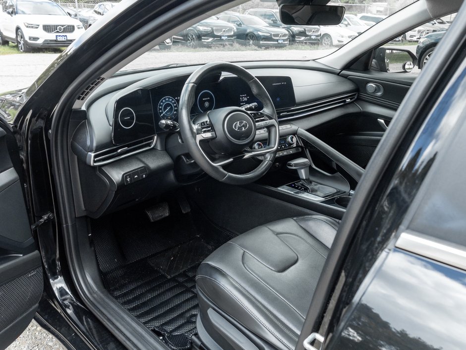 2023 Hyundai Elantra Luxury-6