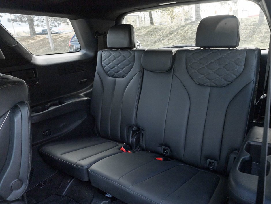 2022 Hyundai Palisade AWD Luxury 7 Passenger-28