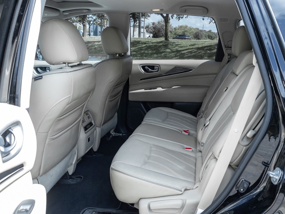 2017 Infiniti QX60 AWD-22
