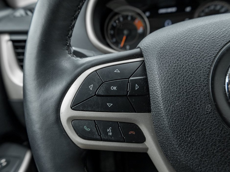 2018 Jeep Cherokee 4x4 Limited-8