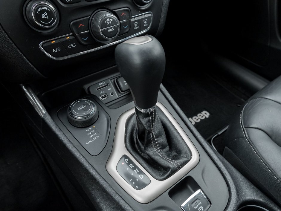 2018 Jeep Cherokee 4x4 Limited-15