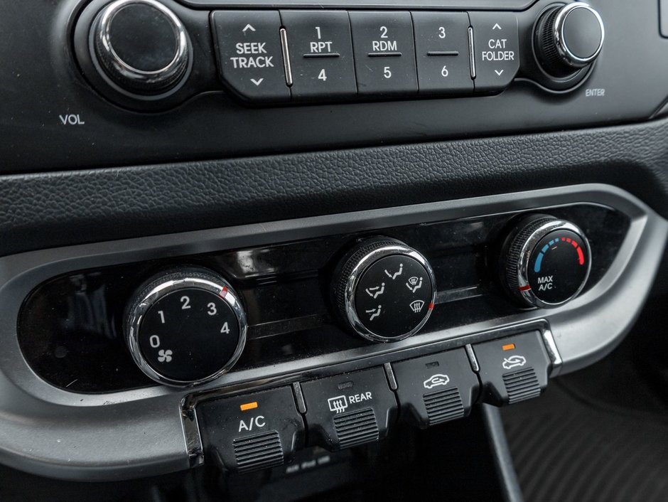 2013 Kia Rio EX at-16