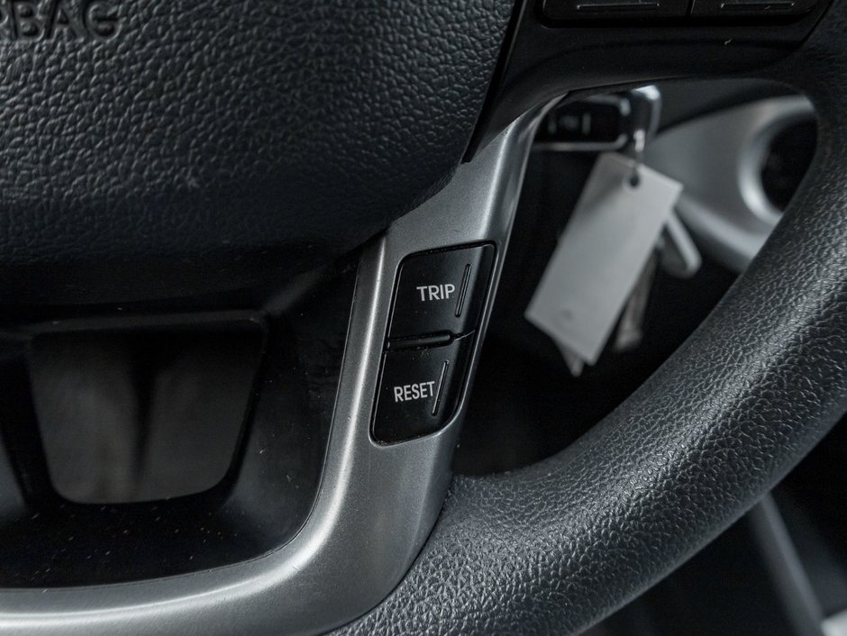 2013 Kia Rio EX at-10