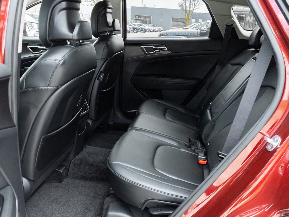 2024 Kia Sportage EX Premium AWD w/Black Interior-22