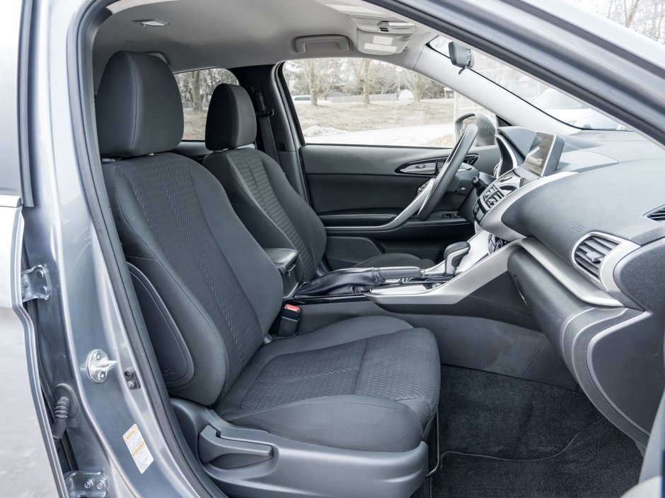 2018 Mitsubishi Eclipse Cross ES S-AWC-17