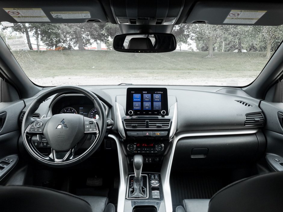 2022 Mitsubishi ECLIPSE CROSS GT S-AWC-24