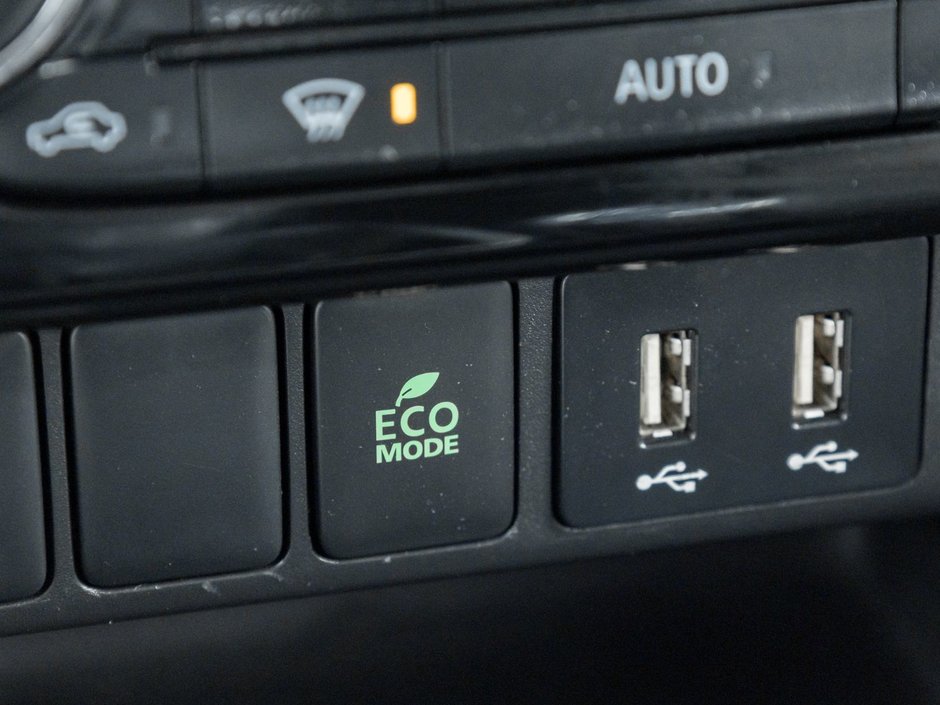 2023 Mitsubishi Eclipse Cross ES S-AWC-14