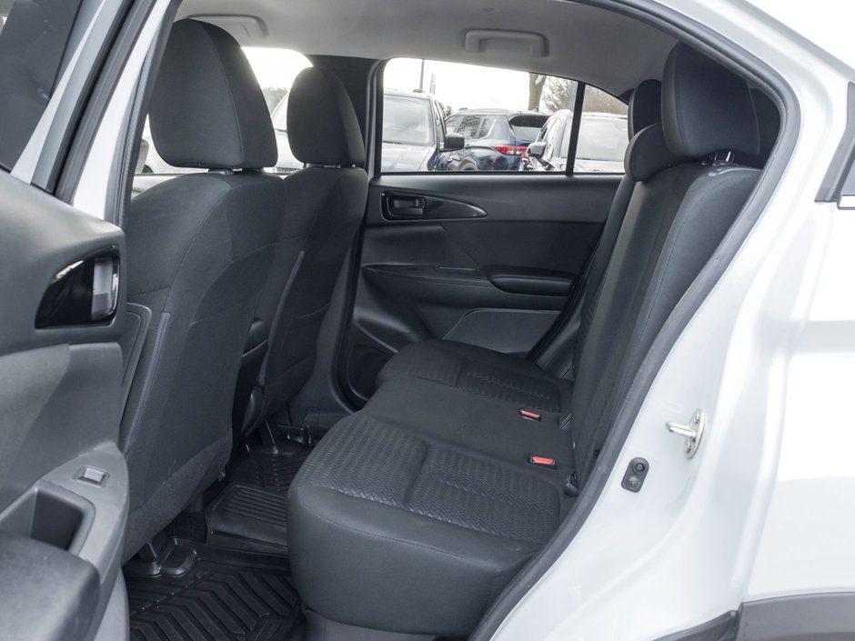 2023 Mitsubishi Eclipse Cross ES S-AWC-18