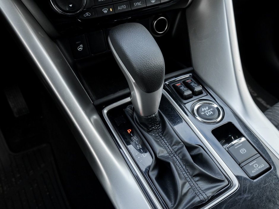 2024 Mitsubishi Eclipse Cross SE S-AWC-12