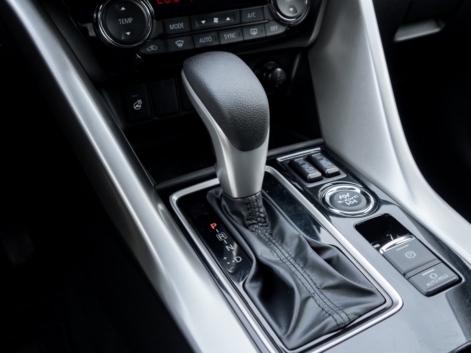 2024 Mitsubishi Eclipse Cross SE S-AWC-12