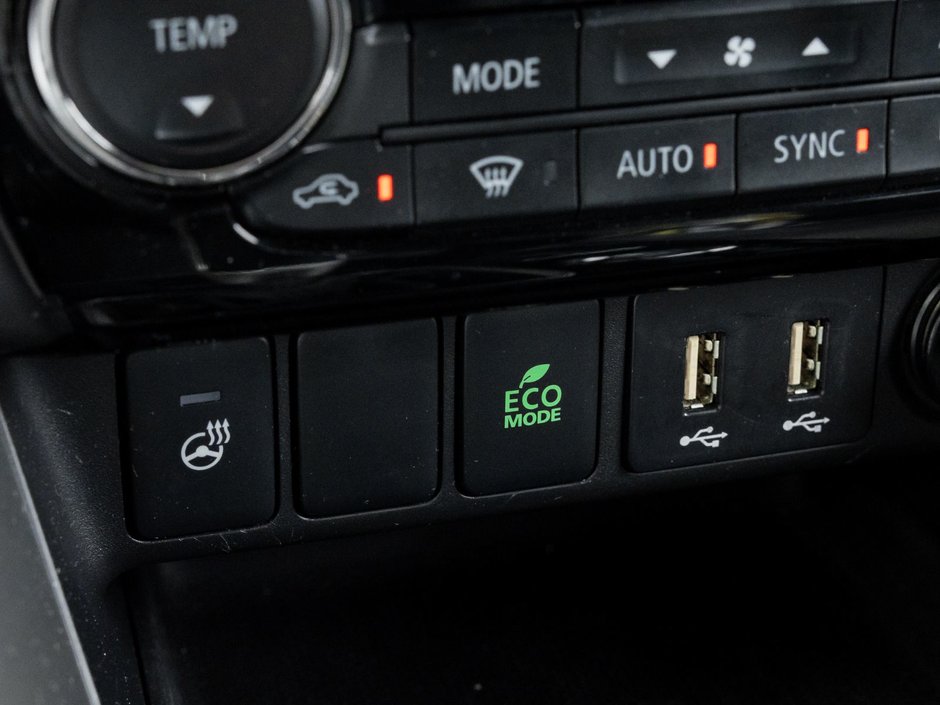 2024 Mitsubishi Eclipse Cross SEL S-AWC-19