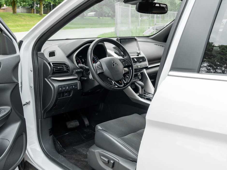 2024 Mitsubishi Eclipse Cross SEL S-AWC-6