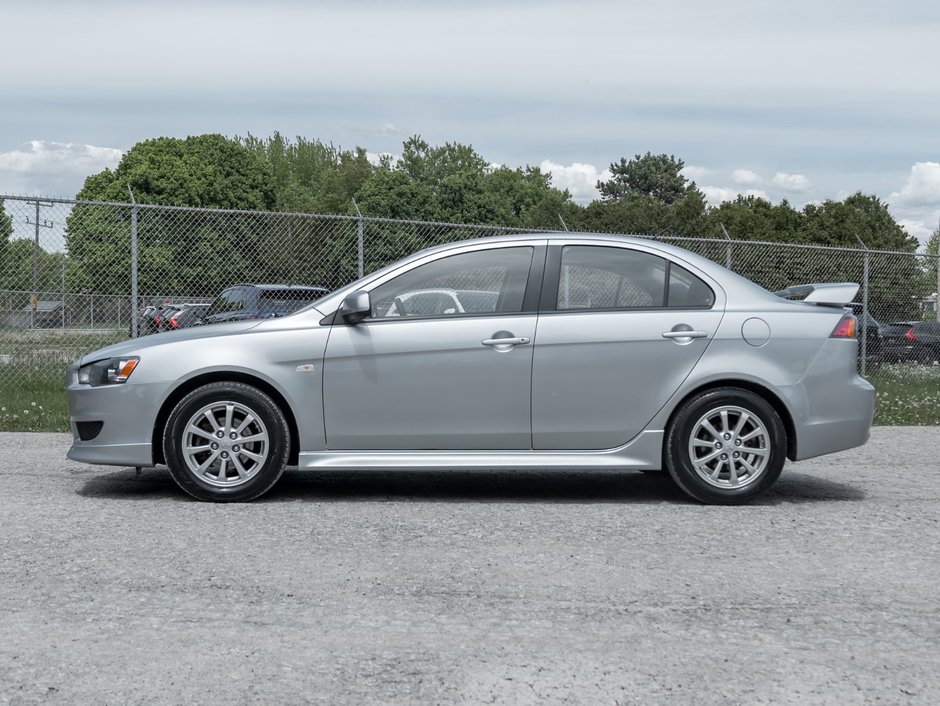2012 Mitsubishi Lancer SE CVT-2