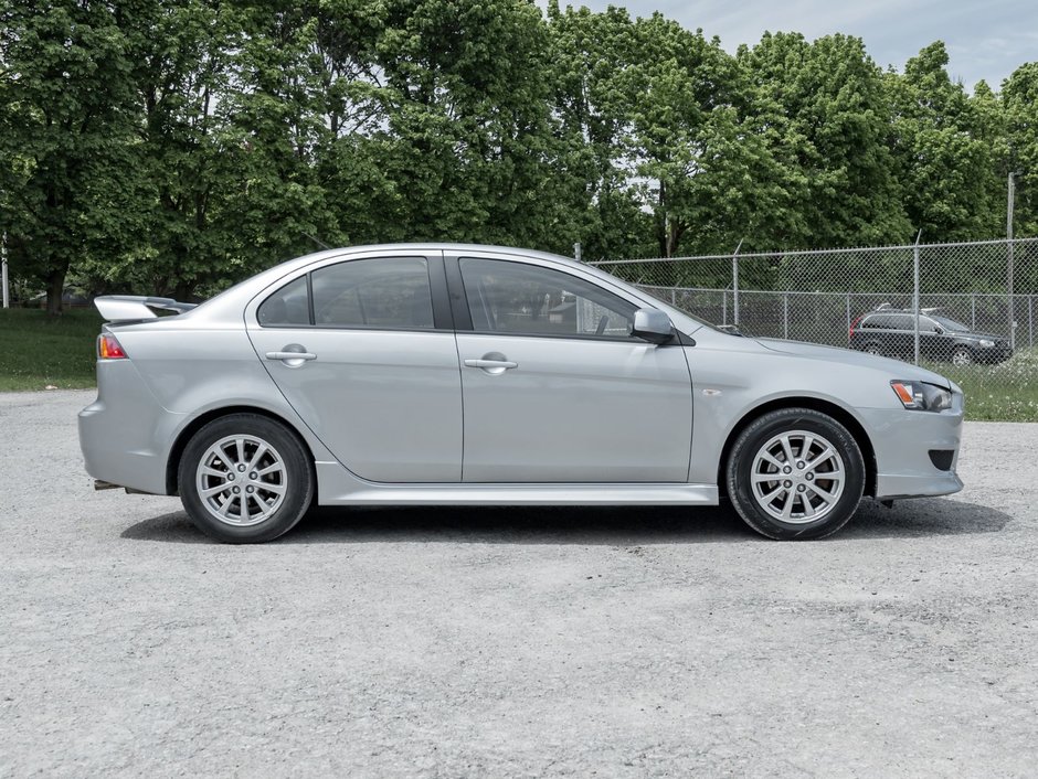 2012 Mitsubishi Lancer SE CVT-4