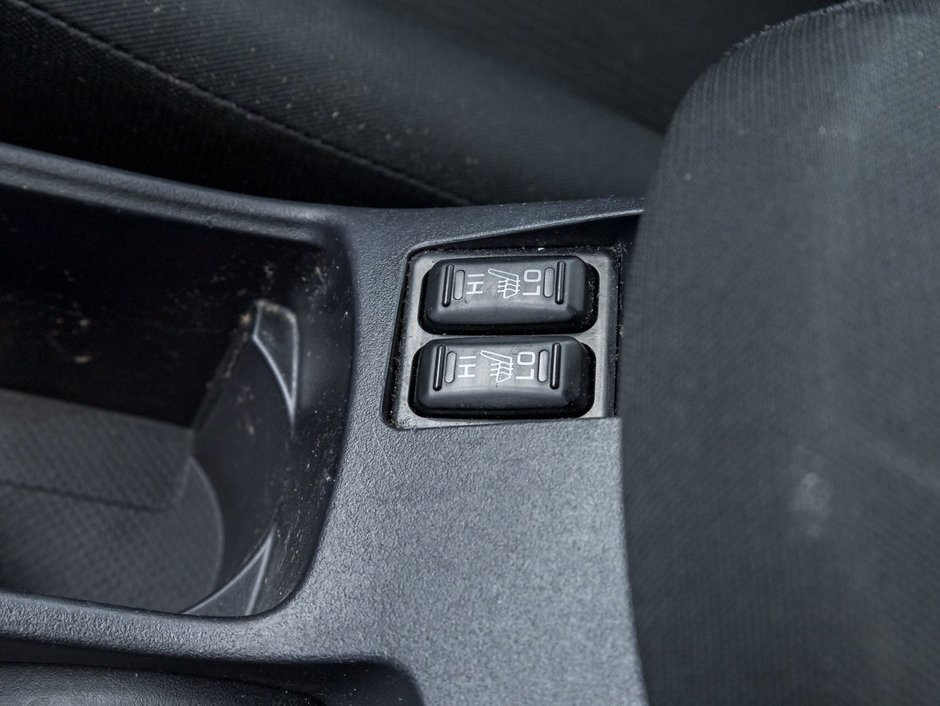 2017 Mitsubishi Lancer ES CVT-15