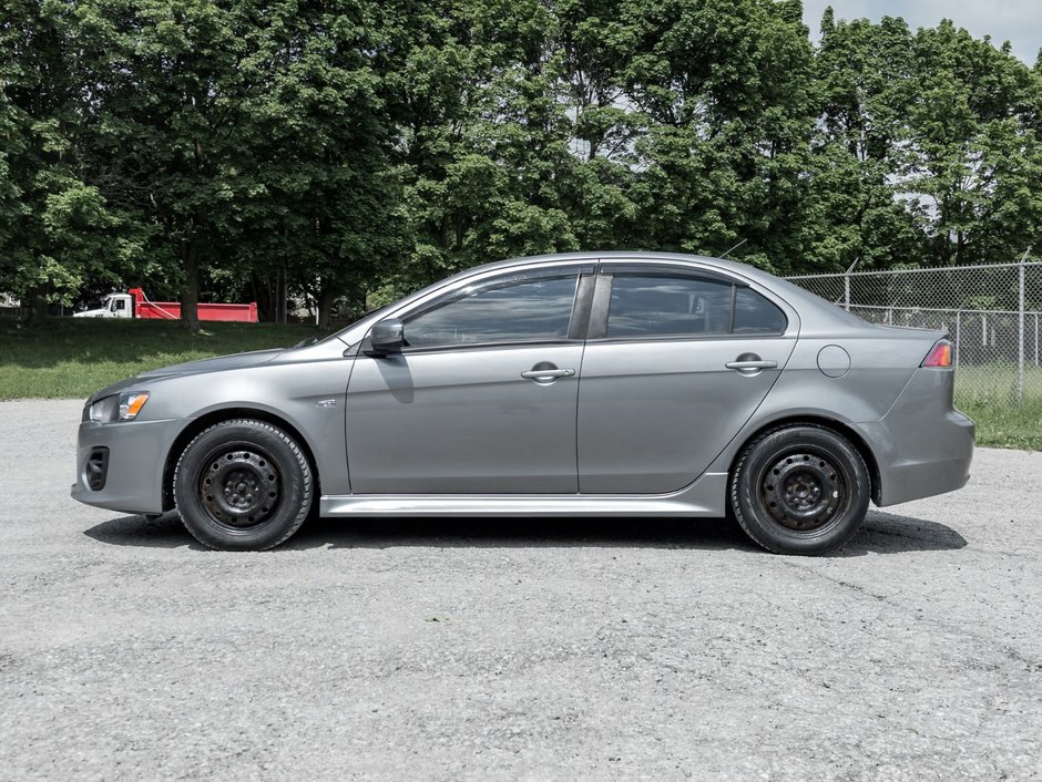 2017 Mitsubishi Lancer ES CVT-2