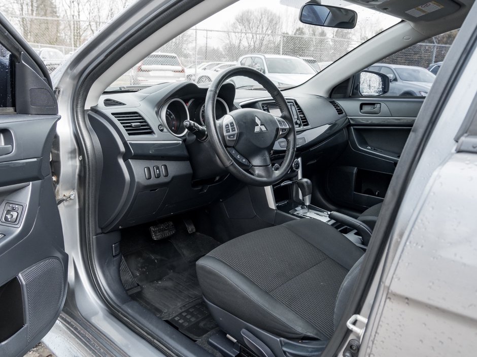 2017 Mitsubishi Lancer SE Limited CVT-8