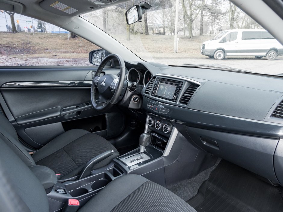 2017 Mitsubishi Lancer SE Limited CVT-19