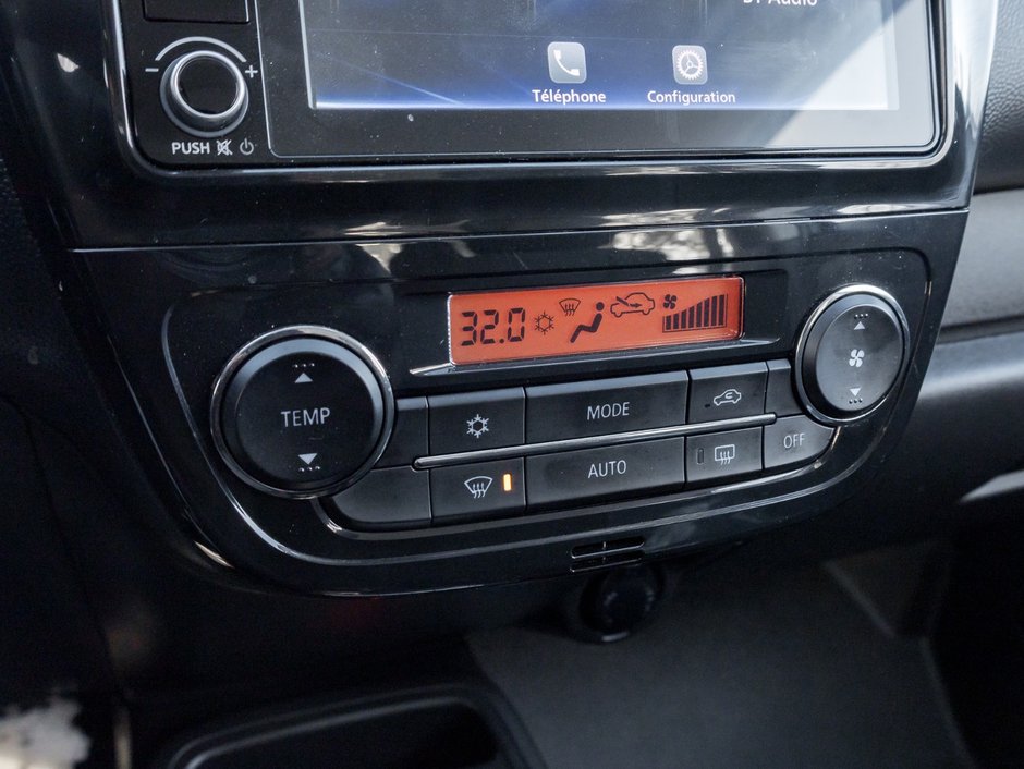 2024 Mitsubishi Mirage ES CVT-14