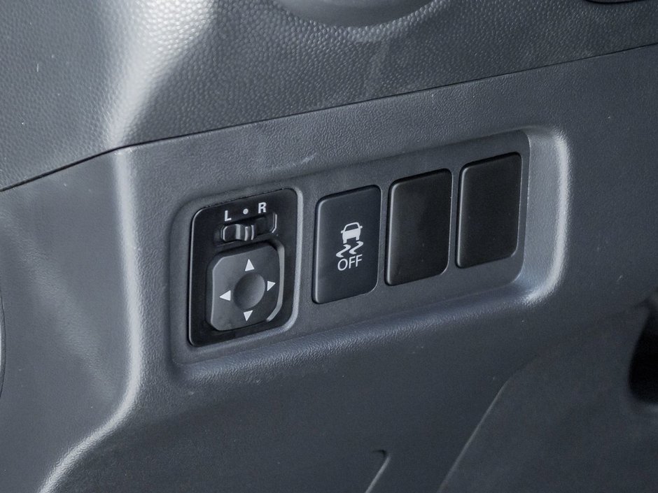 2024 Mitsubishi Mirage ES CVT-13