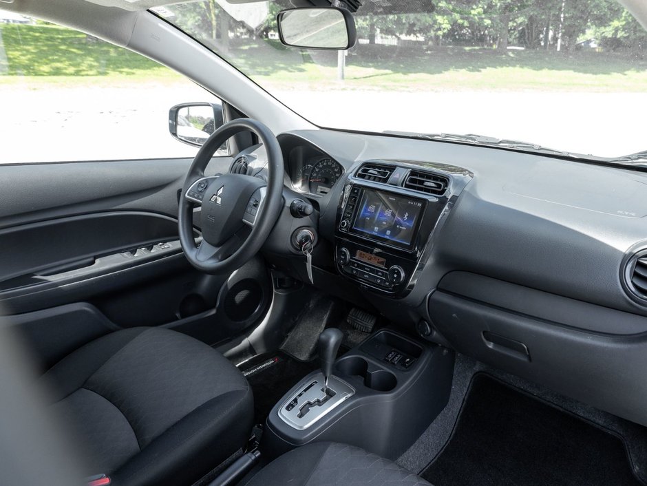 2024 Mitsubishi Mirage ES CVT-19