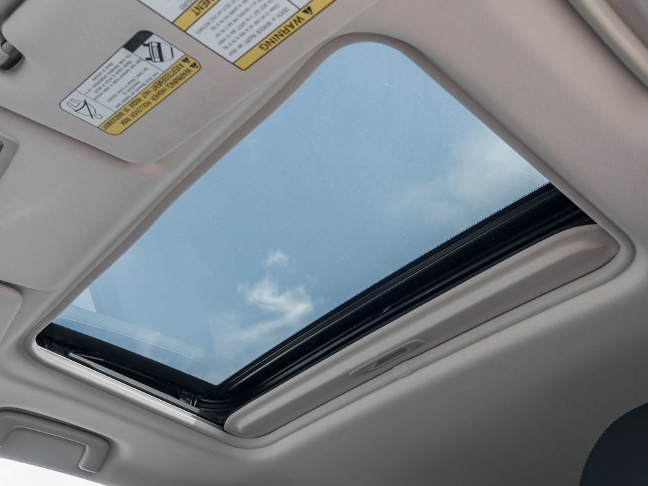 2018 Mitsubishi OUTLANDER PHEV SE S-AWC-18