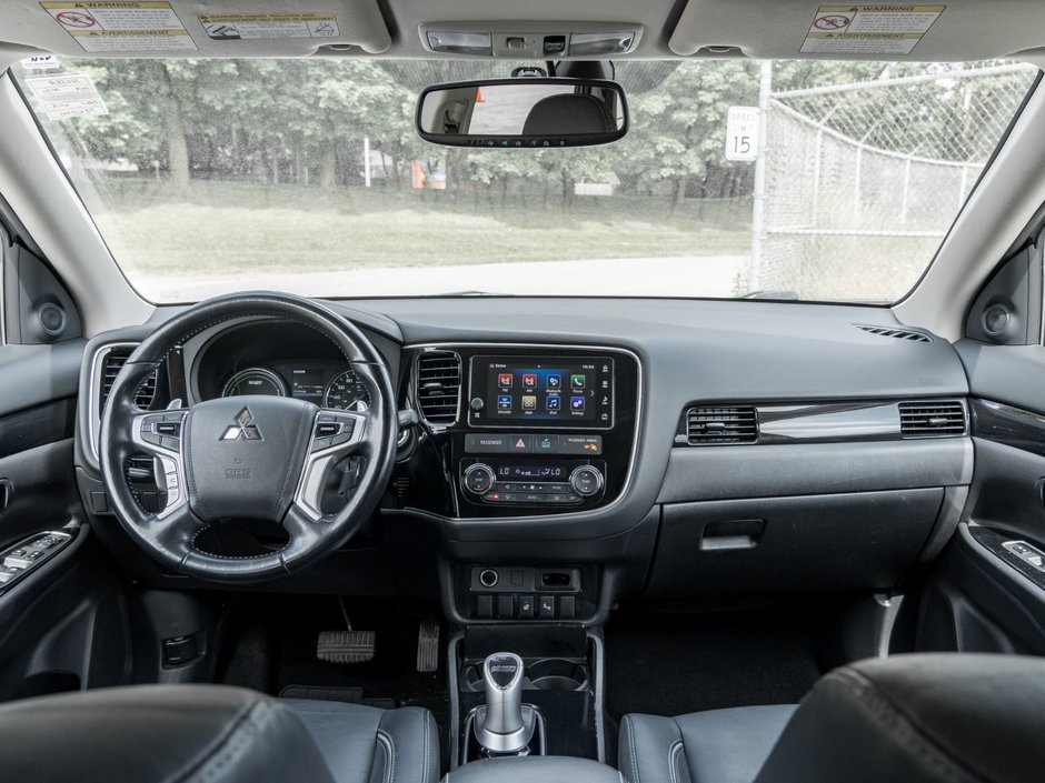 2018 Mitsubishi OUTLANDER PHEV SE S-AWC-21