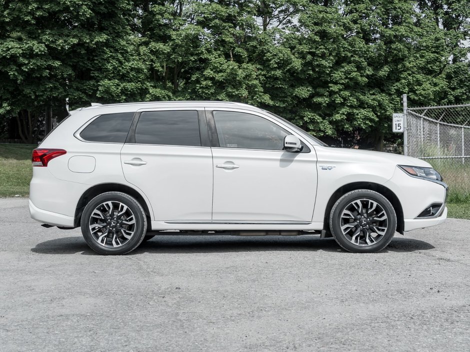 2018 Mitsubishi OUTLANDER PHEV SE S-AWC-5