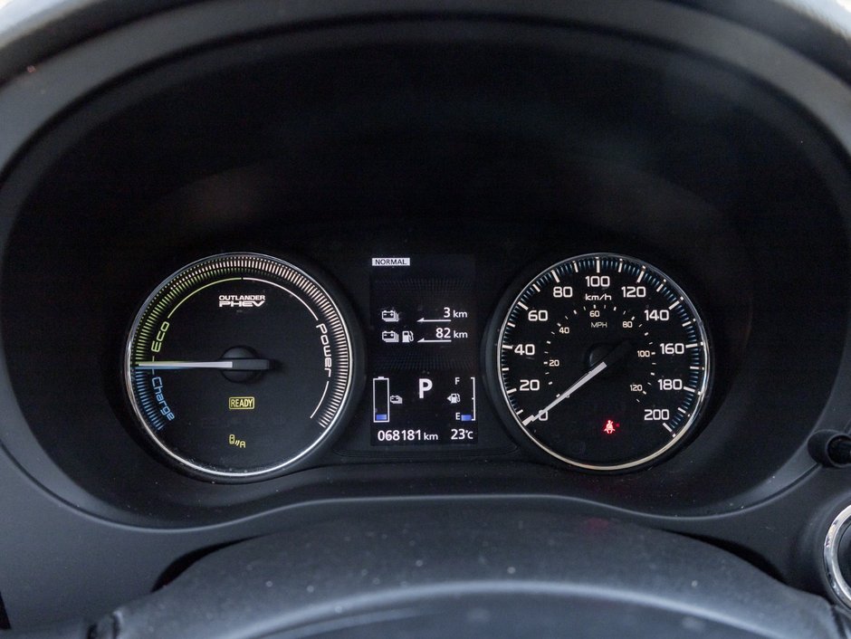 2018 Mitsubishi OUTLANDER PHEV SE S-AWC-9