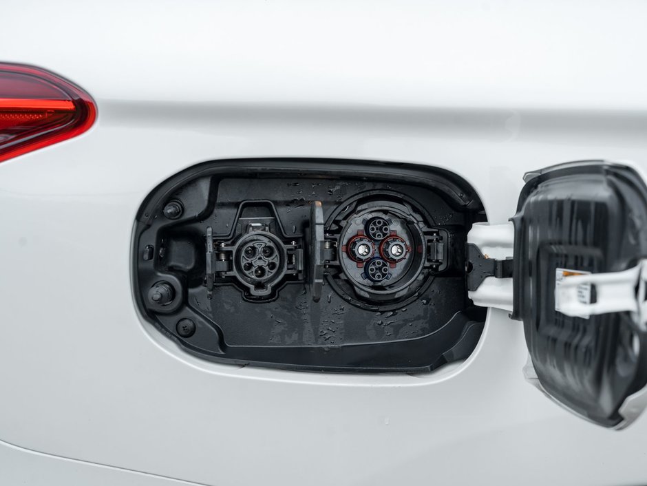 2022 Mitsubishi OUTLANDER PHEV GT S-AWC-7