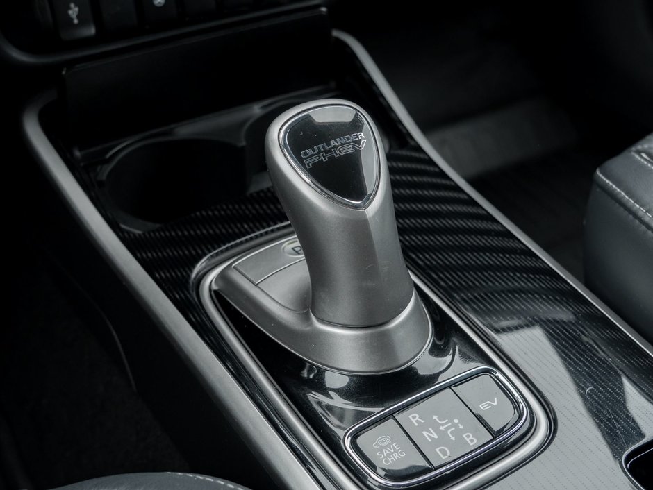 2022 Mitsubishi OUTLANDER PHEV GT S-AWC-14