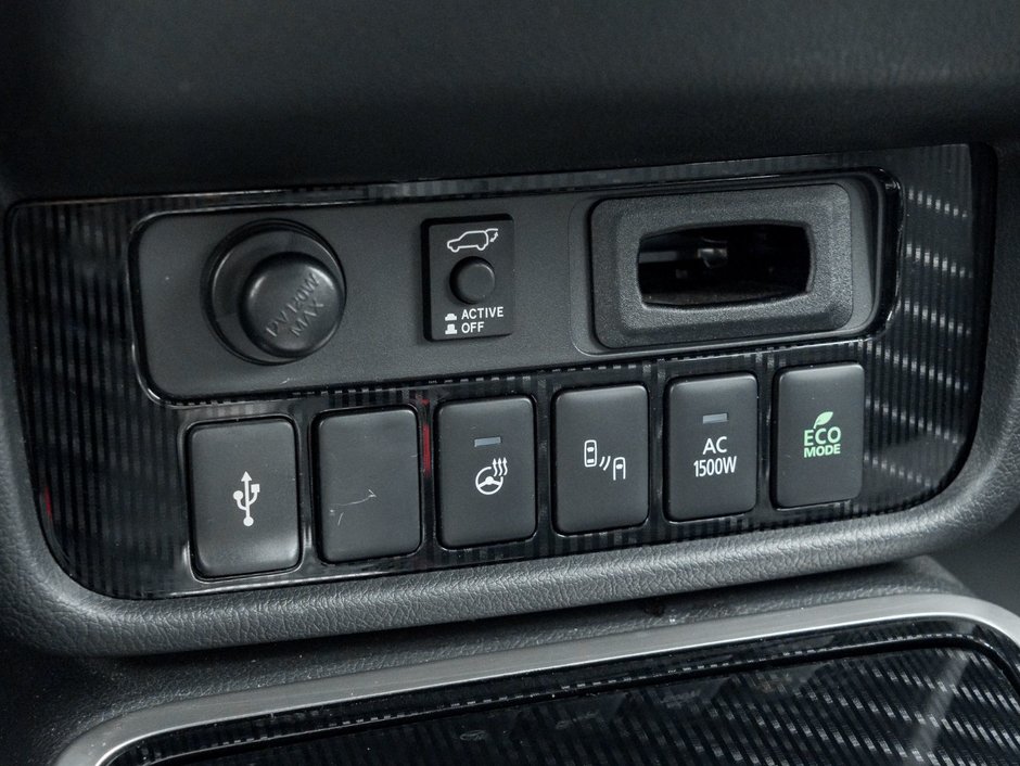2022 Mitsubishi OUTLANDER PHEV GT S-AWC-17