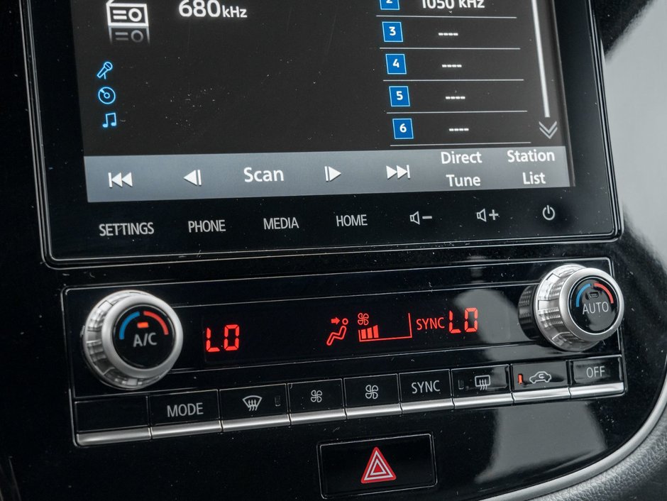 2022 Mitsubishi OUTLANDER PHEV GT S-AWC-18