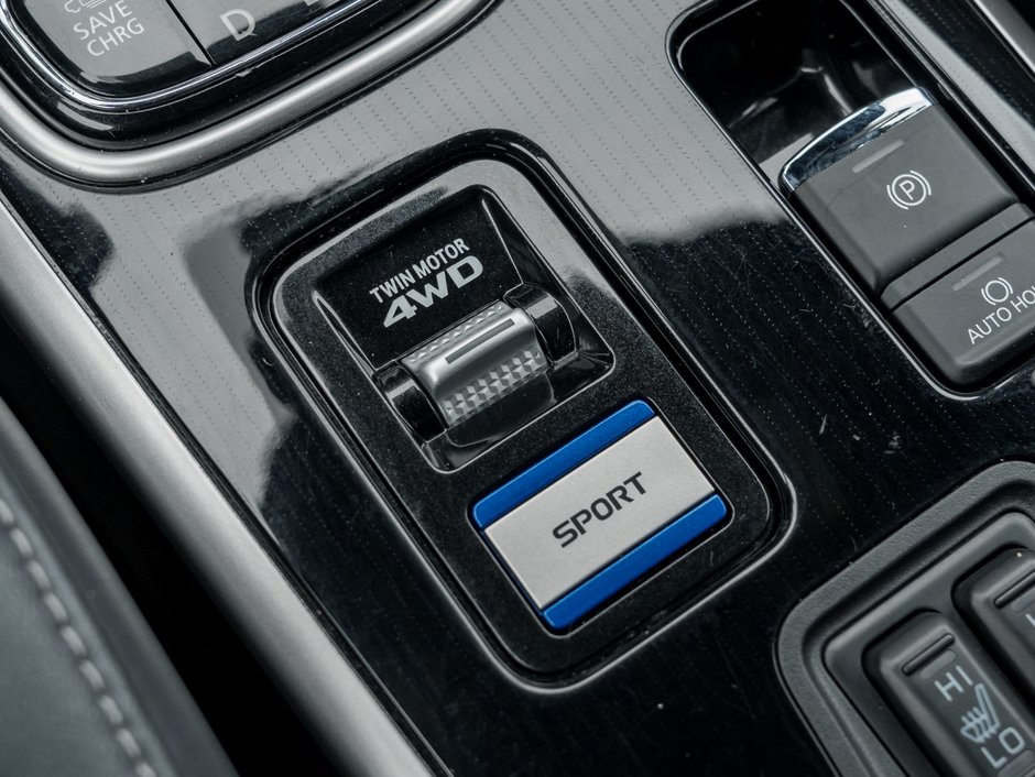 2022 Mitsubishi OUTLANDER PHEV GT S-AWC-15